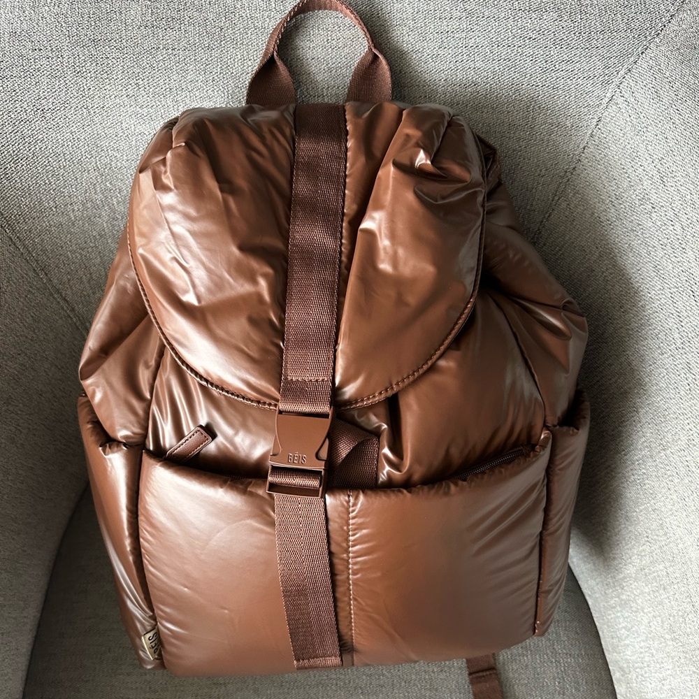 Cargo (Puffer) Backpack in Maple - BEIS